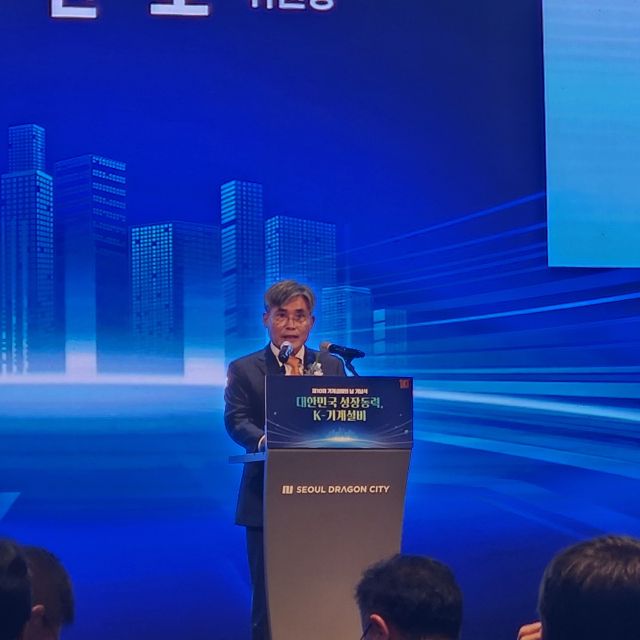 ▲조인호 대한기계설비협회 회장이 17일 열린 제10회 기계설비의날 기념식에서 기념사를 진행하고 있다. 한양경제 하재인