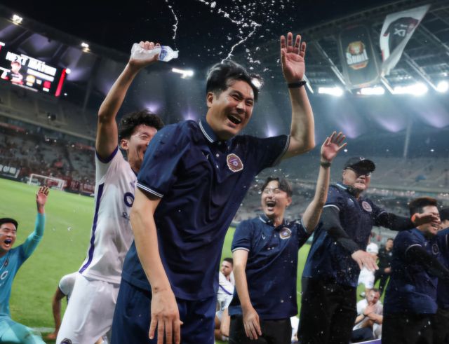 프로축구 K리그1 FC안양이 유병훈 감독의 전략적 운영을 토대로 3연패 뒤 2연승 반등에 성공했다. 안양 제공