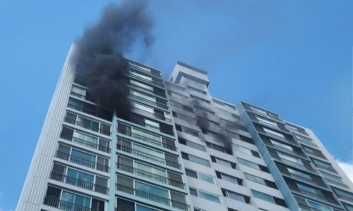 성남 분당구 이매동 아파트 화재현장. 경기도소방재난본부 제공