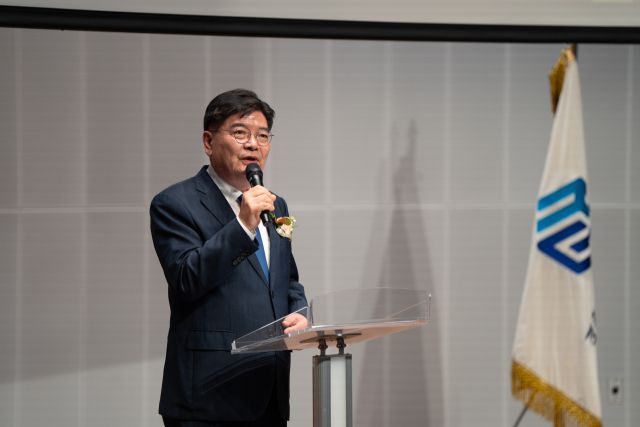 김용진 제13대 경기주택도시공사 사장 22일 취임. GH 제공