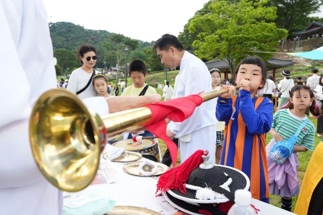 (재)광주시문화재단은 지난 9월 19일부터 21일까지 사흘간 열린 '제30회 광주시 남한산성문화제'에 총 8만 3천여 명의 관람객이 방문했다고 23일 밝혔다. 광주시 제공