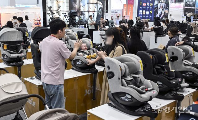 영유아 용품이 한 곳에 모인 베이비페어 [포토뉴스]