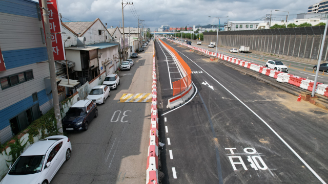 인천대로 일반화 사업 1~2구간인 주안산단 방향 진출로를 개통했다. 인천시 제공