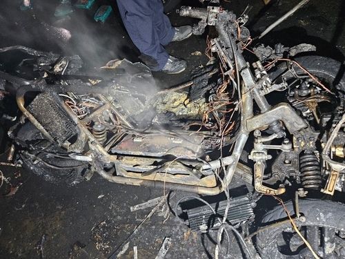 의벙부 민락동 오토바이 매장 화재 현장. 의정부소방서 제공