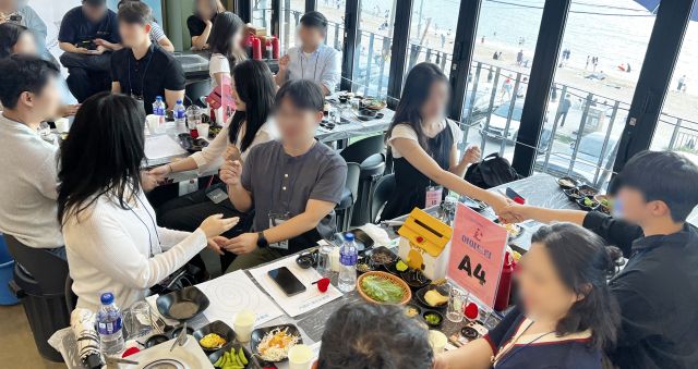 지난 7일 중구 을왕리 해변 일원에서 열린 제4회 ‘아이플러스(i+) 이어드림’ 행사 모습. 인천시 제공