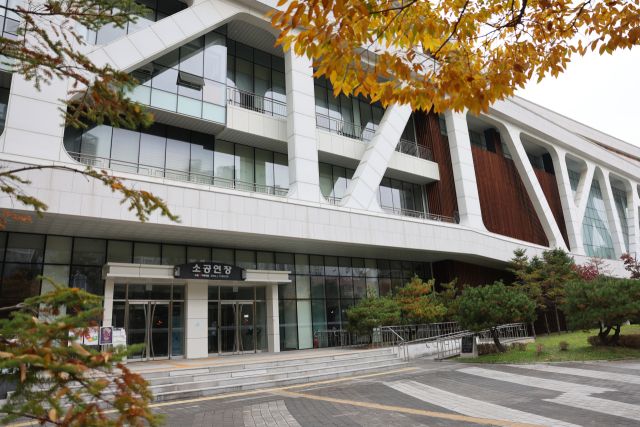 수원SK아트리움 전경. 수원문화재단 제공