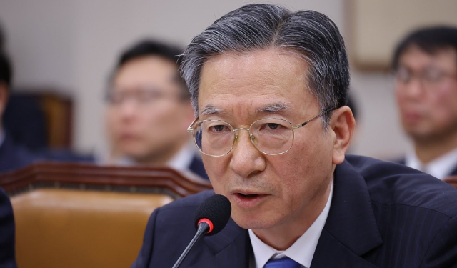 답변하는 정성호 법무부 장관. 연합뉴스