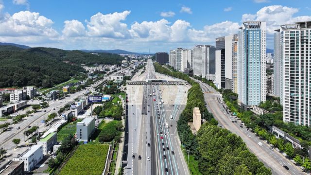 경부고속도로 서울요금소 일대 전경. 성남시 제공