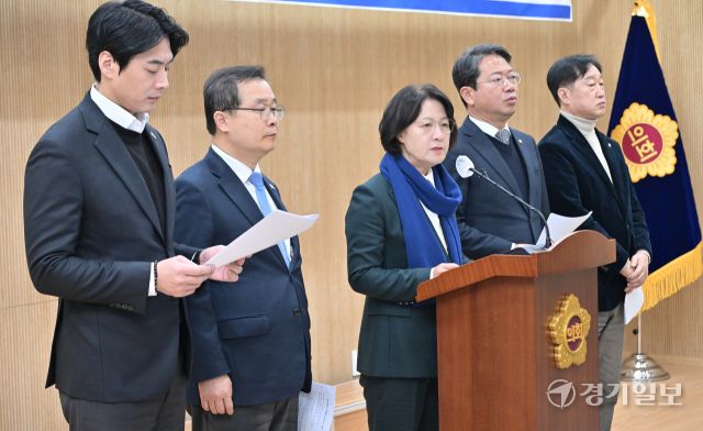 19일 경기도의회 기자회견실에서 열린 '이재명 대통령 공소취소 촉구를 위한 경기 기자회견'에서