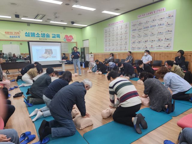 안양시 동안구 보건소 심폐소생술 교육현장. 안양시 제공