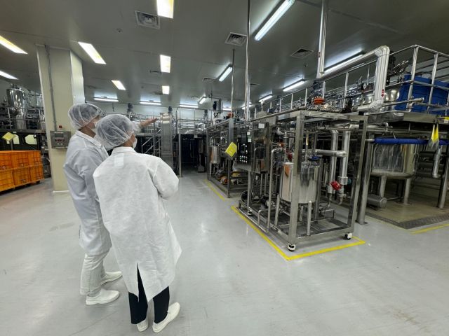 식품제조업소 위생상태 점검 사진. 안산시 제공