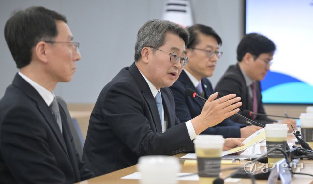 경기도-한국전력, '도로-전력망 공동건설 협력체계 구축 협약' [포토뉴스]