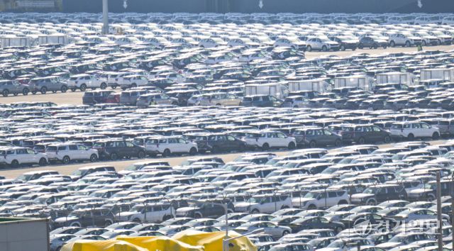 미 트럼프 대통령, 한국 제품에 관세 15%에서 25%로 재인상 [포토뉴스]