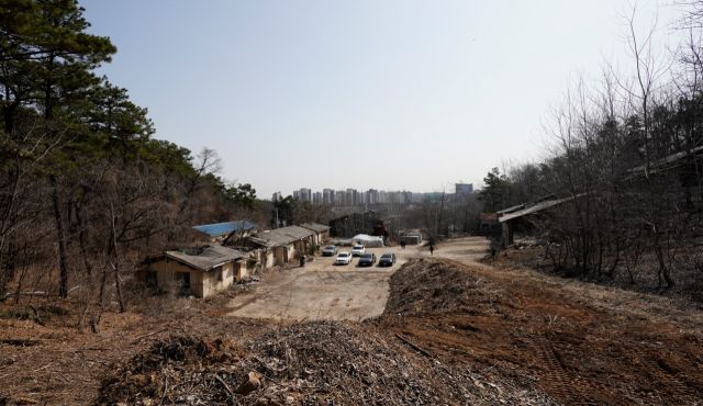 화성봉담3 공공주택지구의 개발제한구역 훼손지 복구 사업지 현장. 화성특례시 제공
