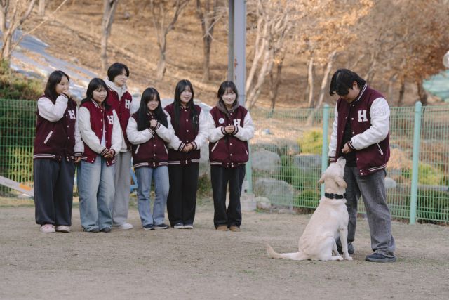 서정대학교 반려동물과 학생들이 수업을 듣고 있다. 서정대 제공