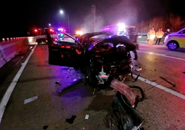 서해안고속도로 상행성 고창 분기점 인근에서 지난 4일 발생한 교통사고 현장. 연합뉴스