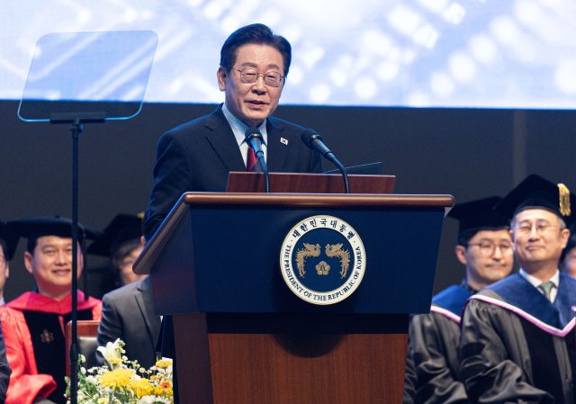 이재명 대통령이 20일 대전 유성구 한국과학기술원(KAIST)에서 학위수여식 축사를 하고 있다. 연합뉴스