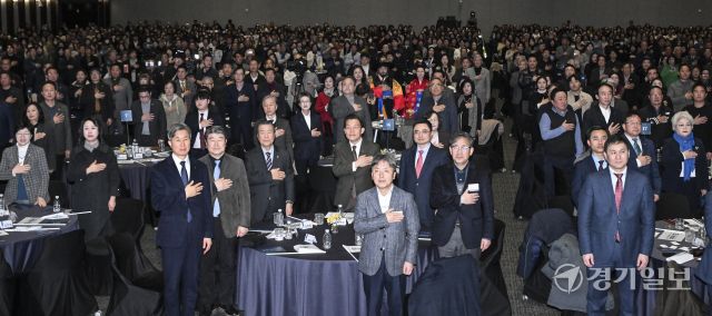 2026-2027에는 수원으로 놀러오세요 [포토뉴스]