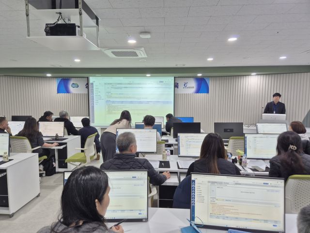 경기도장애인체육회는 24일 경기테크노파크 디지털전환허브서 ‘2026년 가맹단체 상반기 직무교육’을 실시했다. 도장애인체육회 제공