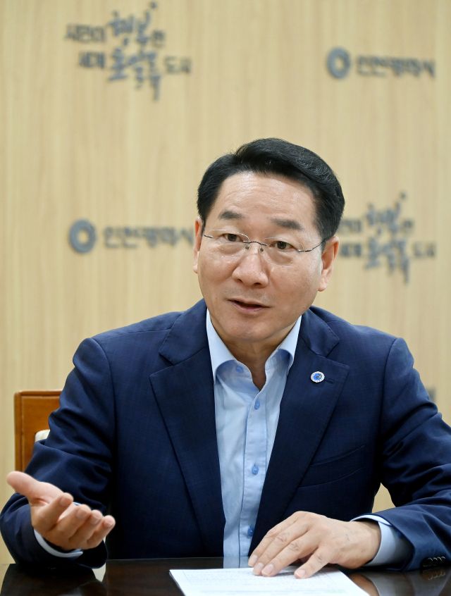 유정복 인천시장. 인천시