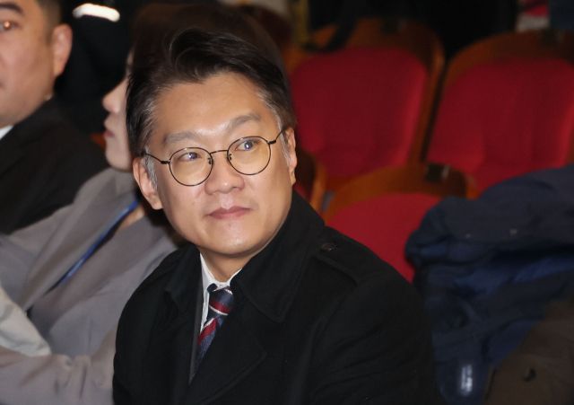 김남준 전 청와대 대변인이 지난 24일 계양구 계양문화회관에서 열린 김민석 총리의 K-국정설명회에 참석하고 있다. 연합뉴스