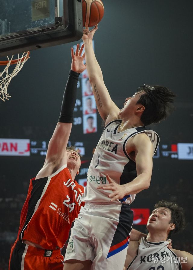 3·1절, 대한민국 농구대표팀 일본과의 농구월드컵 예선에서 78-72로 아쉬운 패배 [포토뉴스]