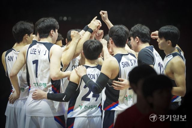 3·1절, 대한민국 농구대표팀 일본과의 농구월드컵 예선에서 78-72로 아쉬운 패배 [포토뉴스]