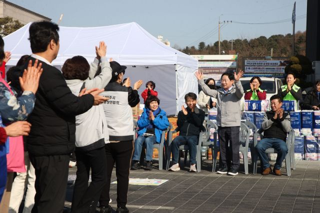 난 28일 남양주시 오남읍사무소에서 열린 '제2회 척사대회' 장면. 남양주시 제공