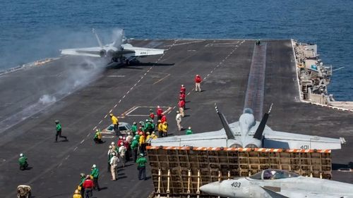 (이스탄불=연합뉴스) 지난달 28일(현지시간) 미군이 항공모함에서 이란에 대한 '장대한 분노' 작전을 수행하는 모습. [美 중부사령부 CENTCOM 제공. 재판매 및 DB 금지] 2026.3.1 photo@yna.co.kr