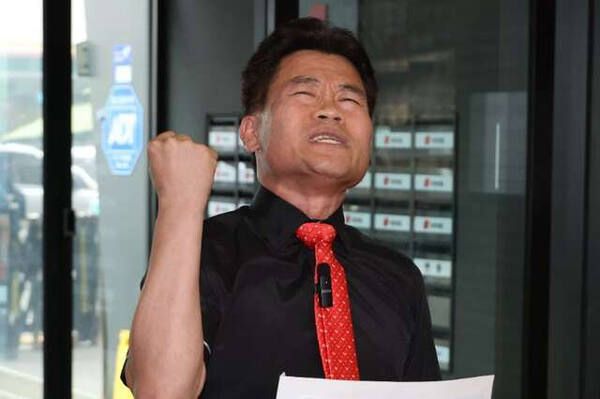 유튜버 전한길 씨의 고발이 각하 처분을 받았다. 연합뉴스