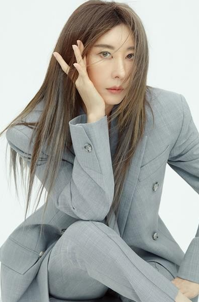 김완선. 골든이엔엠