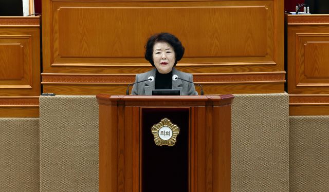 안양시의회 김보경 의원(국민의힘)이 12일 재309회 임시회에서 5분 자유발언을 하고 있다.