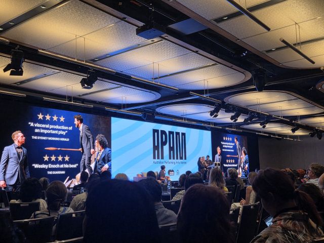 경기아트센터 관계자들이 지난달 호주 퍼스에서 열린 아시아·태평양 공연예술마켓(APAM) 현장을 찾아 아시아·태평양 지역 공연예술 관계자들과 교류하며 국제 협력 가능성을 모색했다. 경기아트센터 제공