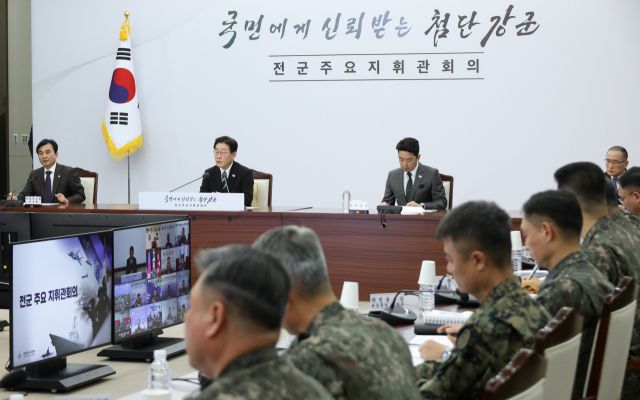 이재명 대통령이 27일 서울 국방부에서 전군주요지휘관회의를 주재하고 있다. 연합뉴스