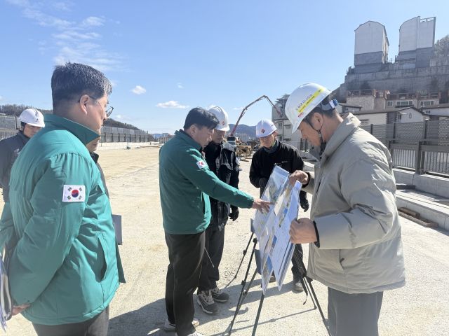 광주시가 해빙기를 맞이해 3일 주요 사업 현장을 방문해 안전점검을 실시했다. 광주시 제공