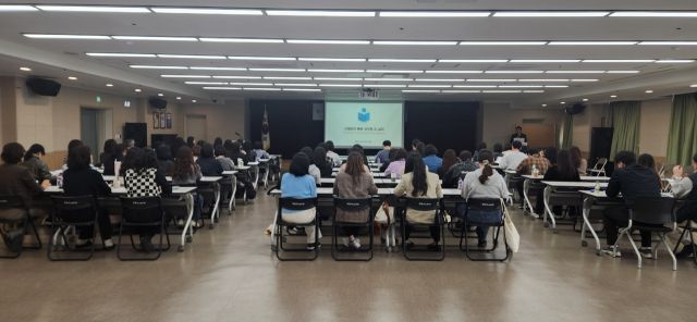 부천시 사례관리 아카데미 교육 모습. 부천시 제공
