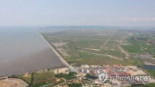 화옹지구 전경. 연합뉴스