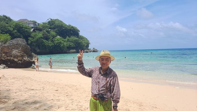 지난 2022 멕시코 칸쿤에서의 박태수 수필가. 본인 제공