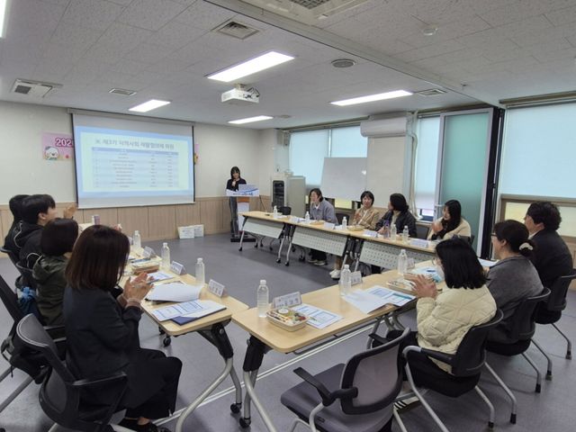 시흥시는 지난 10일 시흥시보건소 건강누리방에서 ‘2026년 제1분기 지역사회 재활협의체 정기회의’를 개최했다. 시흥시 제공