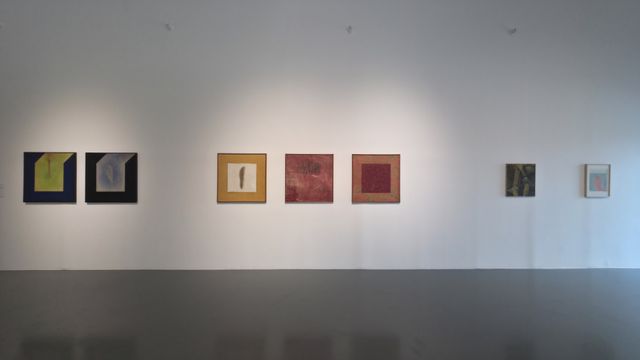 잡초를 주제로 펼쳐진 김정헌 작가의 작품들. 이나경기자