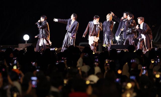 그룹 방탄소년단(BTS)이 지난 21일 서울 광화문 광장에서 무료 공연 'BTS 컴백 라이브: 아리랑'(BTS THE COMEBACK LIVE｜ARIRANG)을 열었다. 연합뉴스