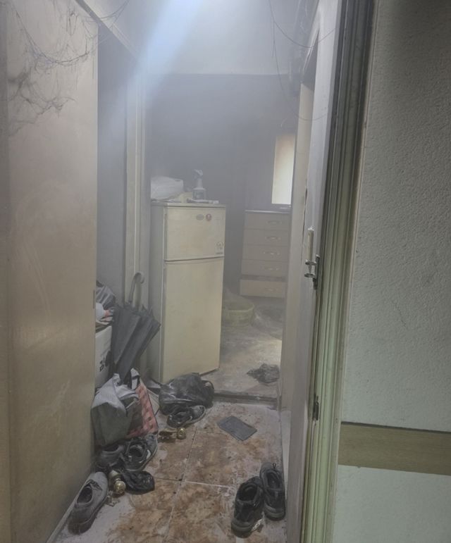 16일 오후 발생한 고양시 덕양구 토당동 소재 고시원 방화사건 현장. 경기도북부소방재난본부 제공