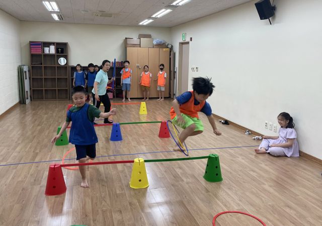 과천시가 ‘건강한 돌봄놀이터’를 확대 운영(꿈나눔 돌봄 놀이터)한다. 과천시 제공