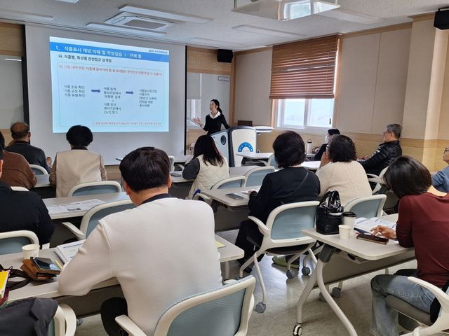 양평군은 지난 3월16일부터 31일까지 양평군농업기술센터에서 진행된 ‘2026년 농식품 역량 강화 교육’을 실시했다. 양평군 제공