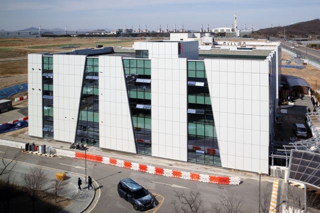 인천 서구 청라국제도시 커넥티드카 인증평가센터. 인천경제청 제공