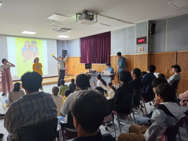 양평군 용문도서관은 지난 18일 유아와 어린이를 위한 ‘입체 낭독극’을 운영했다. 양평군 제공