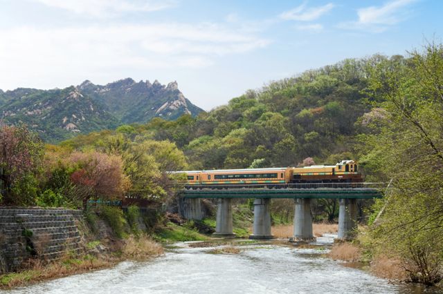 교외선 열차. 양주시 제공