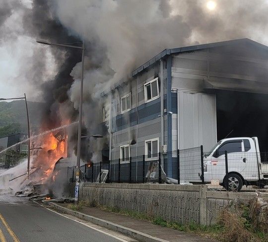 남양주 분체도장 공장 화재. 연합뉴스