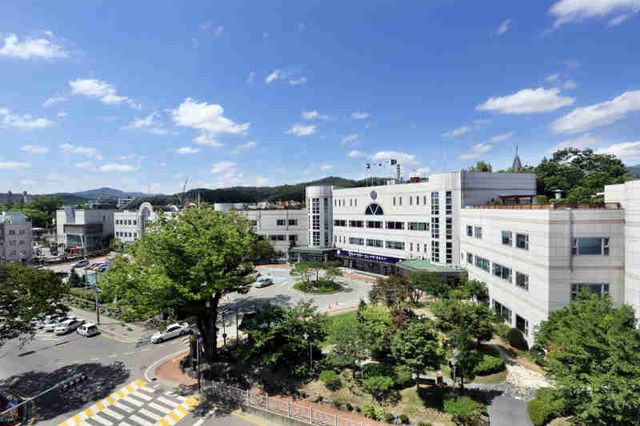 가평군청 전경. 가평군 제공