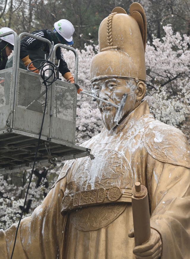 “묵은 때 씻어내니, 봄이로다”…정조대왕은 봄맞이 세신 중 [포토뉴스]